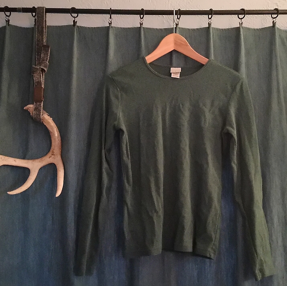💚 Hunter Green Long Sleeve Shirt